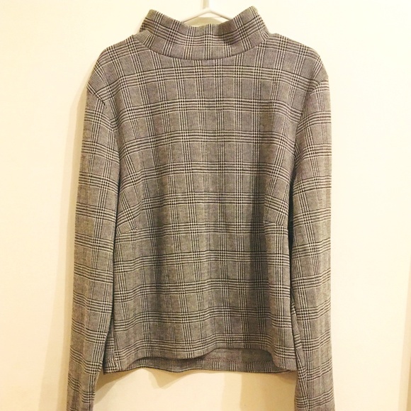 Plaid turtleneck top from Antistar - Picture 1 of 2